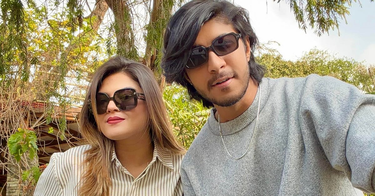 তারকারা ভক্তদের কাছে হয়ে ওঠেন আরও ঘনিষ্ঠ