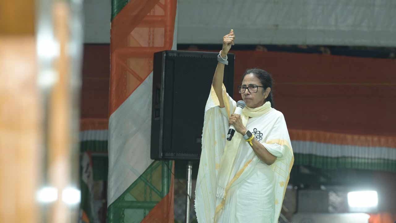 তৃণমূল নেতারা দাবি করছেন প্রথম দফাতেই জিতবেন ১২৫টি আসন