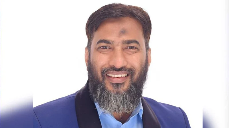 এনসিপিতে যোগ দিয়ে সরকার পতনের হুঁশিয়ারি দিয়েছেন ইসহাক