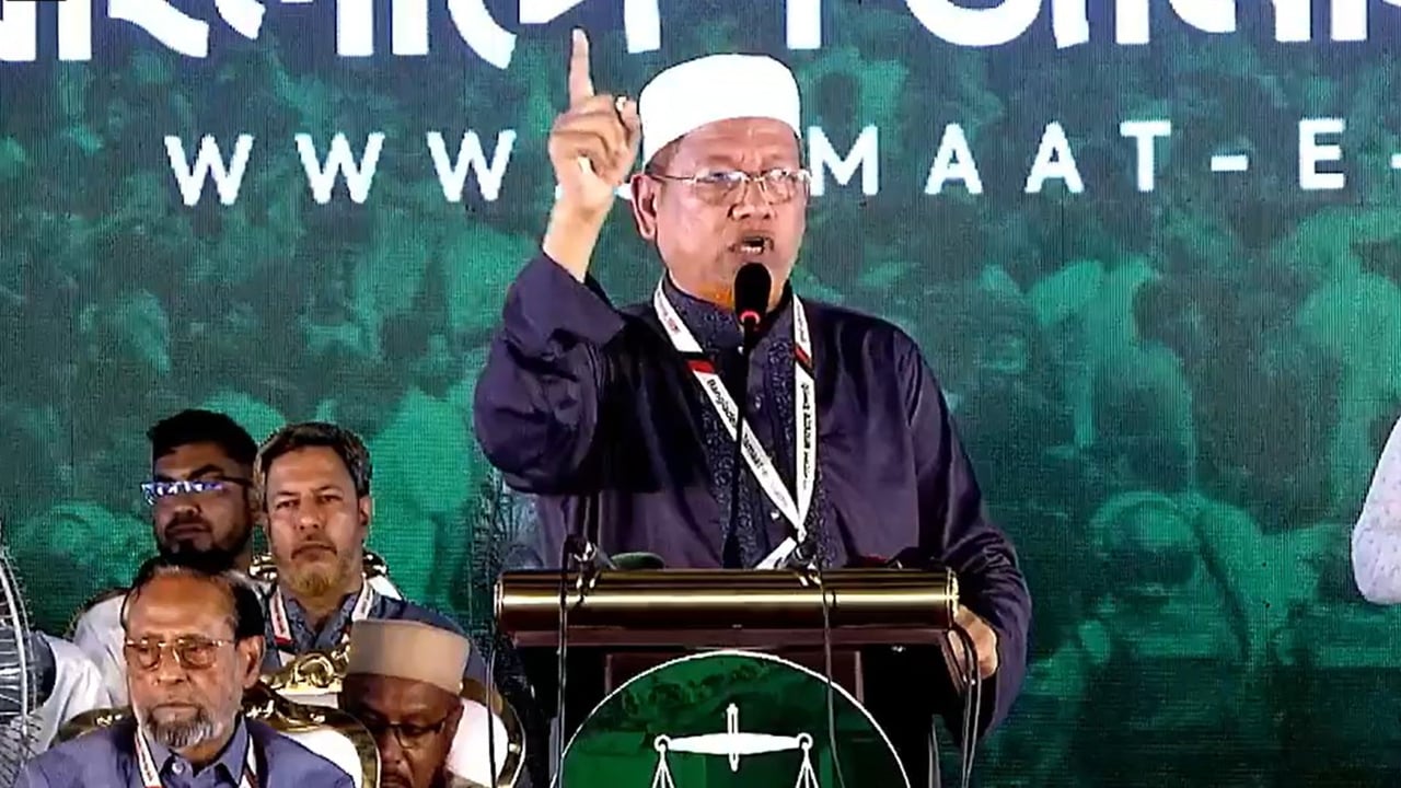 জুলাই যোদ্ধাদের দাবিতে রাজপথে আন্দোলন