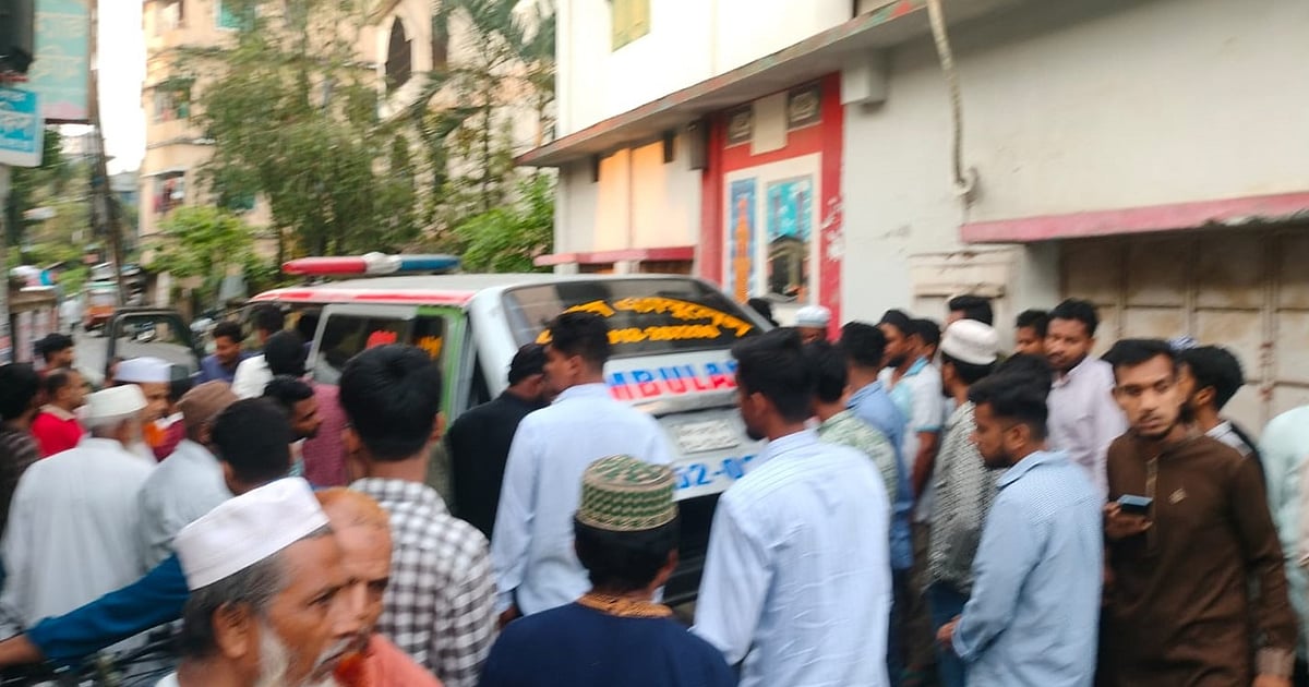 কারাগারে বাবার লাশ দেখতে প্যারোলে মুক্তি না পাওয়ায় ছাত্রলীগ নেতার বিপত্তি