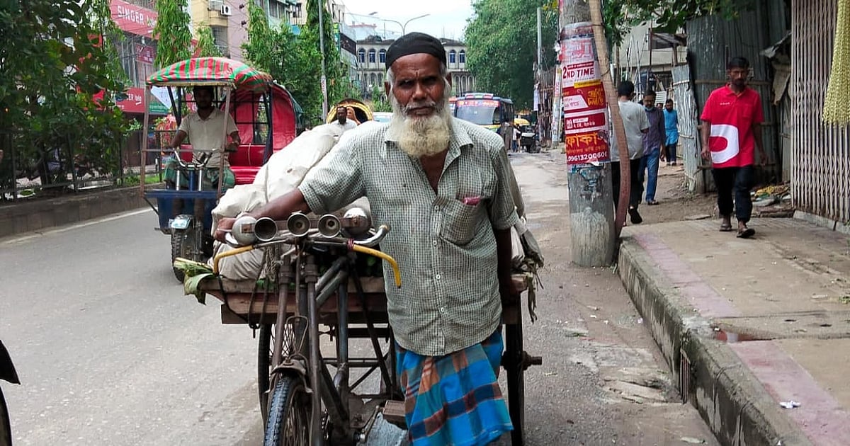 কাজ করতে হচ্ছে মে দিবসেও, কেন জানি না