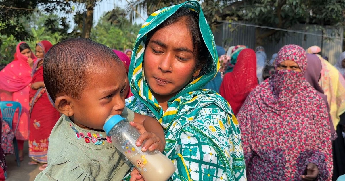 বাবা হারিয়ে এতিম হয়ে গেল দুই বছরের শিশু