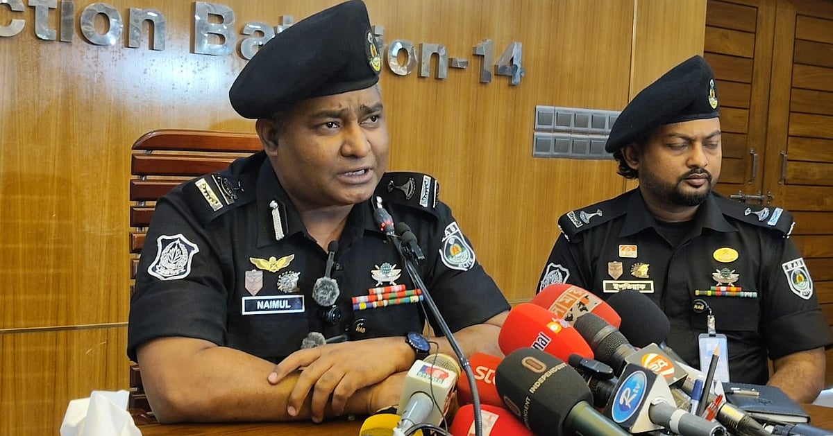 মাদ্রাসাশিক্ষককে গ্রেপ্তারের পর র্যাবের বিশেষ বিবৃতি