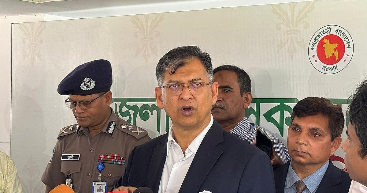 লাইসেন্স করা আগ্নেয়াস্ত্র জমা না দেওয়ার বিষয়ে ডিসি সম্মেলনে স্বরাষ্ট্রমন্ত্রীর বক্তৃতা