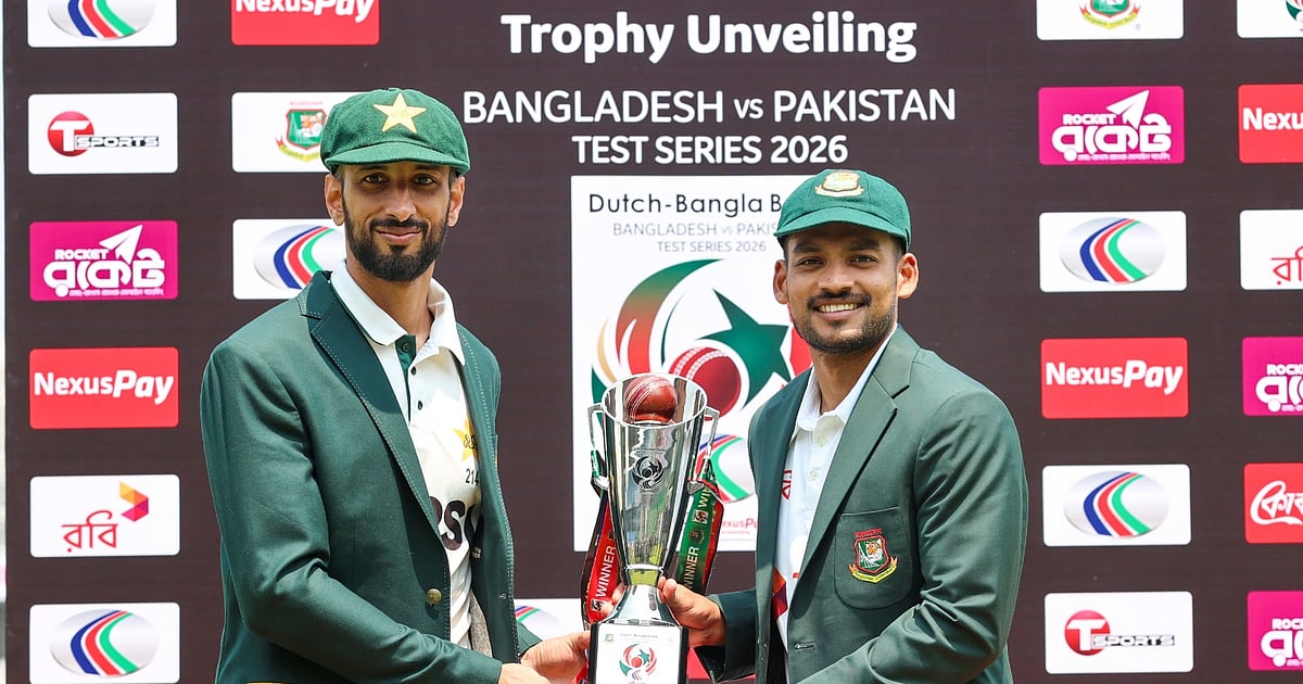 বাংলাদেশ চায় ৪০০ করতে ৮০ ওভারে, নাজমুল হোসেনের লক্ষ্য