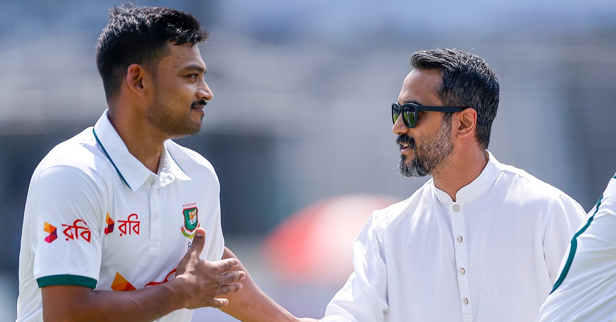 পাকিস্তান টেস্ট ম্যাচে হঠাৎ হাজির জোহাদ