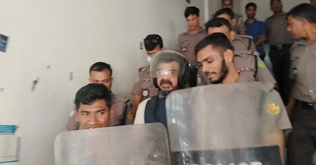 আবার রিমান্ডে সাবেক সেনা কর্মকর্তা আফজাল নাছের