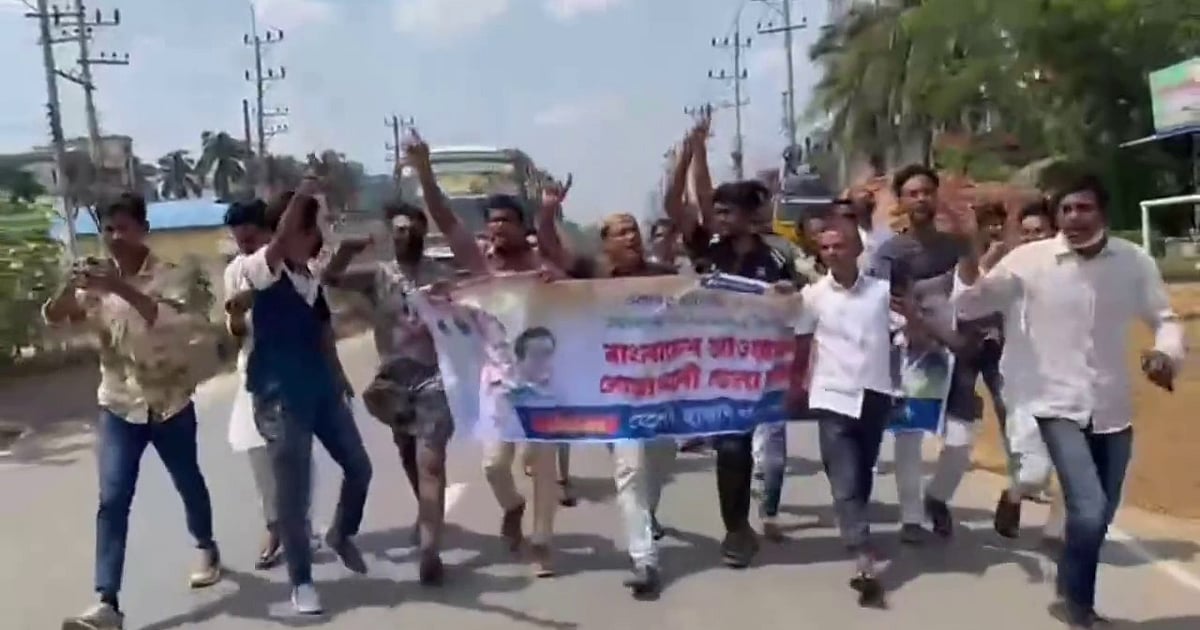 নোয়াখালীতে যুবলীগের মিছিলের ভিডিও ফেসবুকে ছড়িয়ে পড়েছে