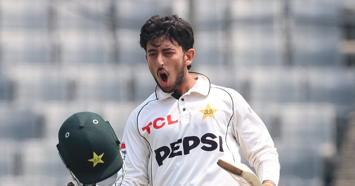 পাকিস্তানের হয়ে অভিষেকে সেঞ্চুরি করা আজানের কীর্তি