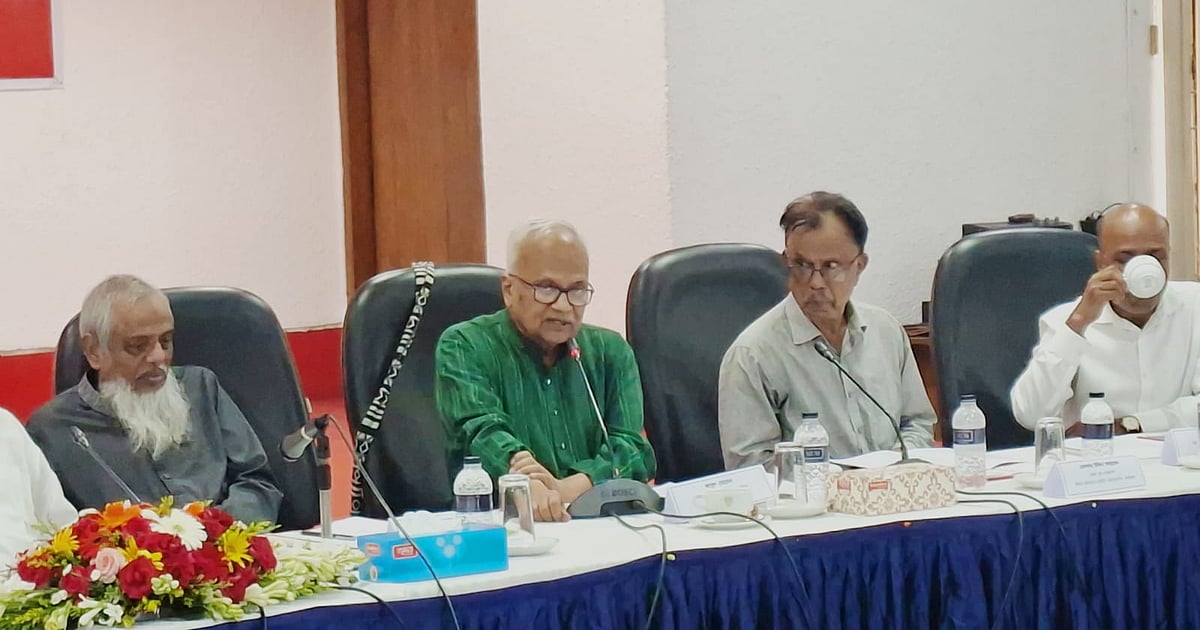 মে দিবস স্মারক বক্তৃতায় সমাজসংস্কারের আন্দোলন ফেলে রেখে রাষ্ট্রের টেকসই রূপান্তর সম্ভব নয়