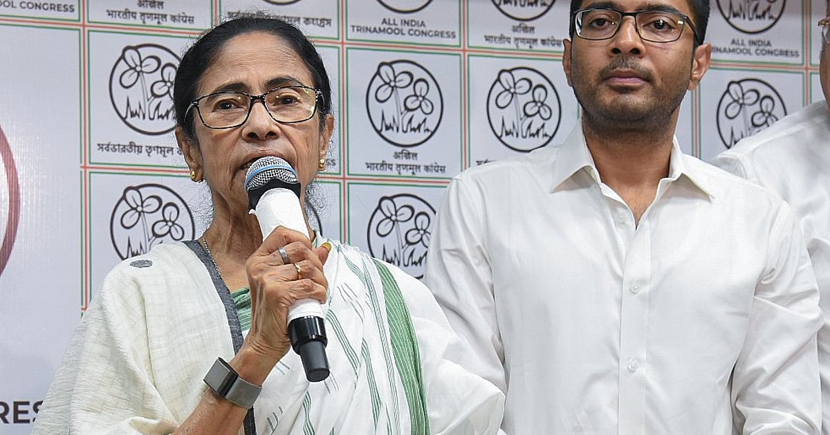 ভারতের তৃণমূল কংগ্রেসে অভিষেকের নেতৃত্বের বিরুদ্ধে অভিযোগ