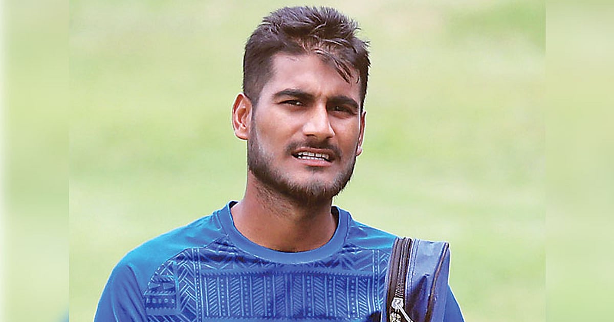 ঢাকা প্রিমিয়ার লিগে নাঈমের সেঞ্চুরি, দুটি ম্যাচ রিজার্ভ ডেতে