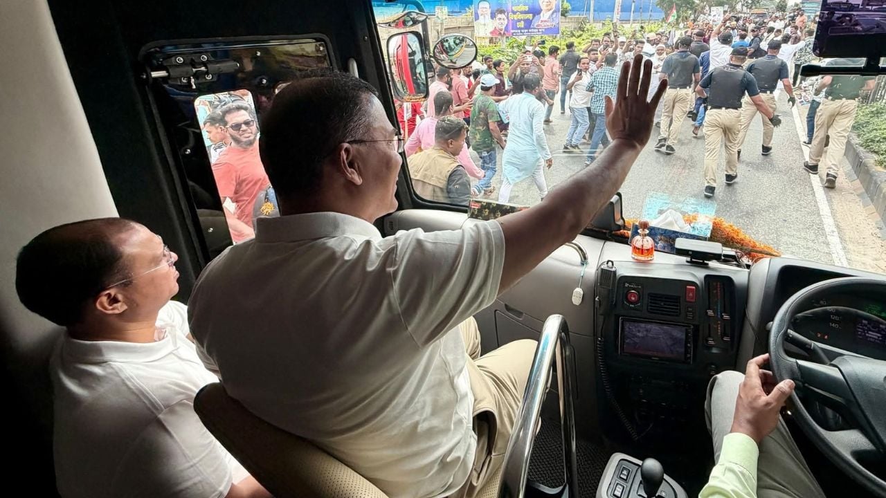কুমিল্লায় তারেক রহমানের স্বাগত