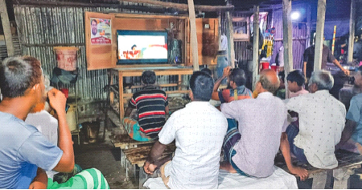 গ্রামের নতুন মেলা হচ্ছে চায়ের দোকান