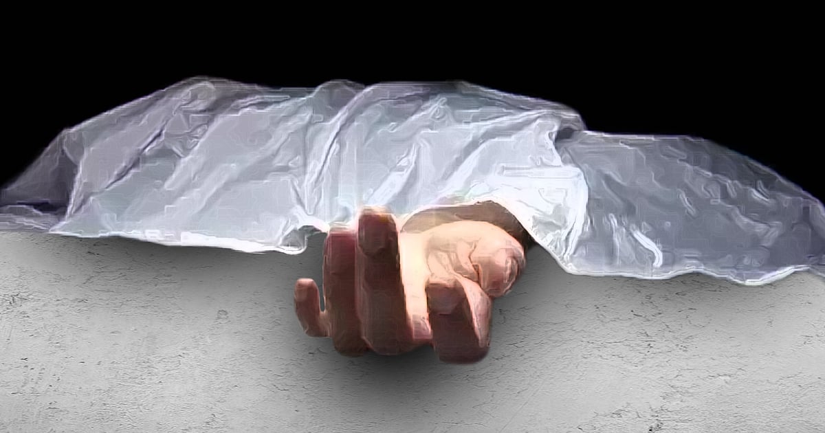 সাতক্ষীরার এক আইনজীবীর মৃত্যু বজ্রপাতে