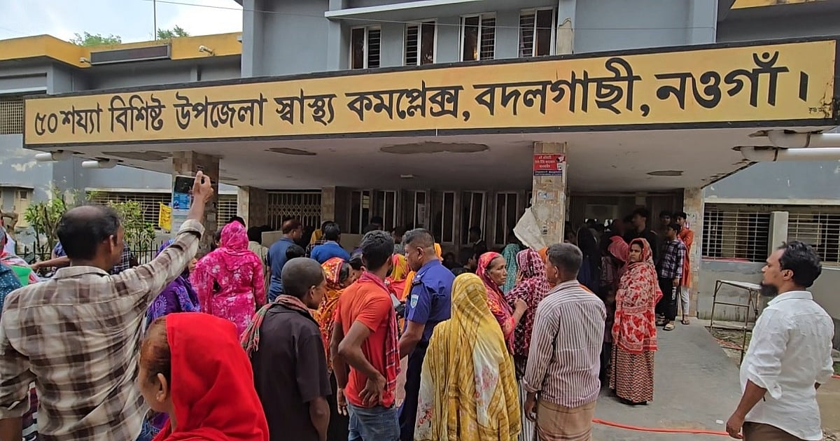 সড়ক দুর্ঘটনায় শিক্ষিকা ও শিক্ষার্থীর মৃত্যু