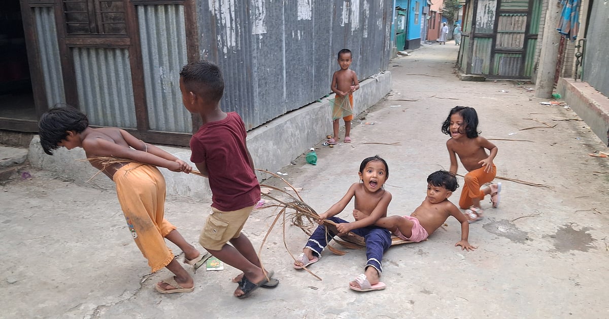 বাংলাদেশের প্রথম আলোর খবরে একঝলক