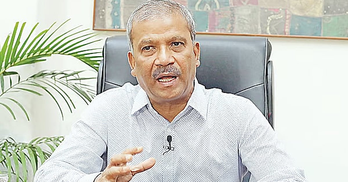 আওয়ামী লীগের ফিরে আসা নিয়ে আসিফ নজরুলের কথা