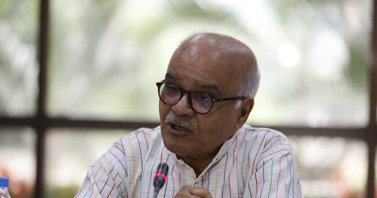 বাজেট সংস্কারের পাশাপাশি মানবসম্পদে বিনিয়োগ করতে হবে: সেলিম জাহান