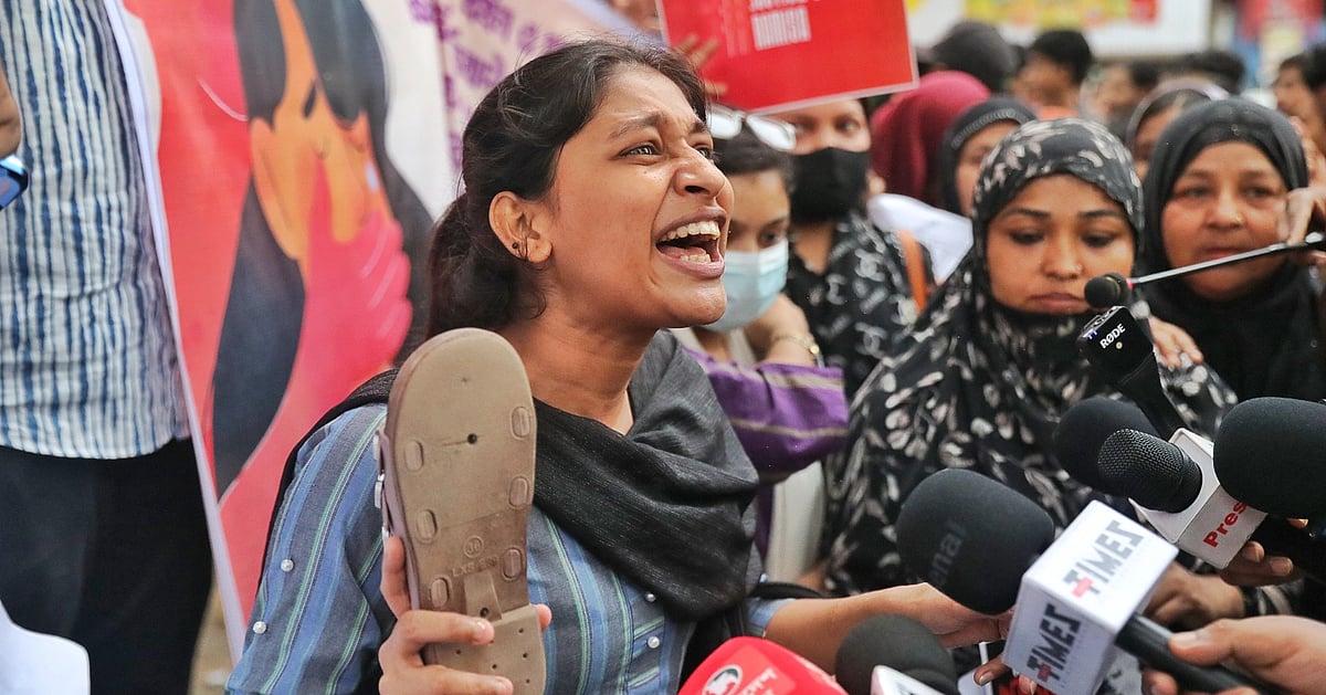 দেশজুড়ে শিশু ও নারী নির্যাতনের প্রতিবাদ
