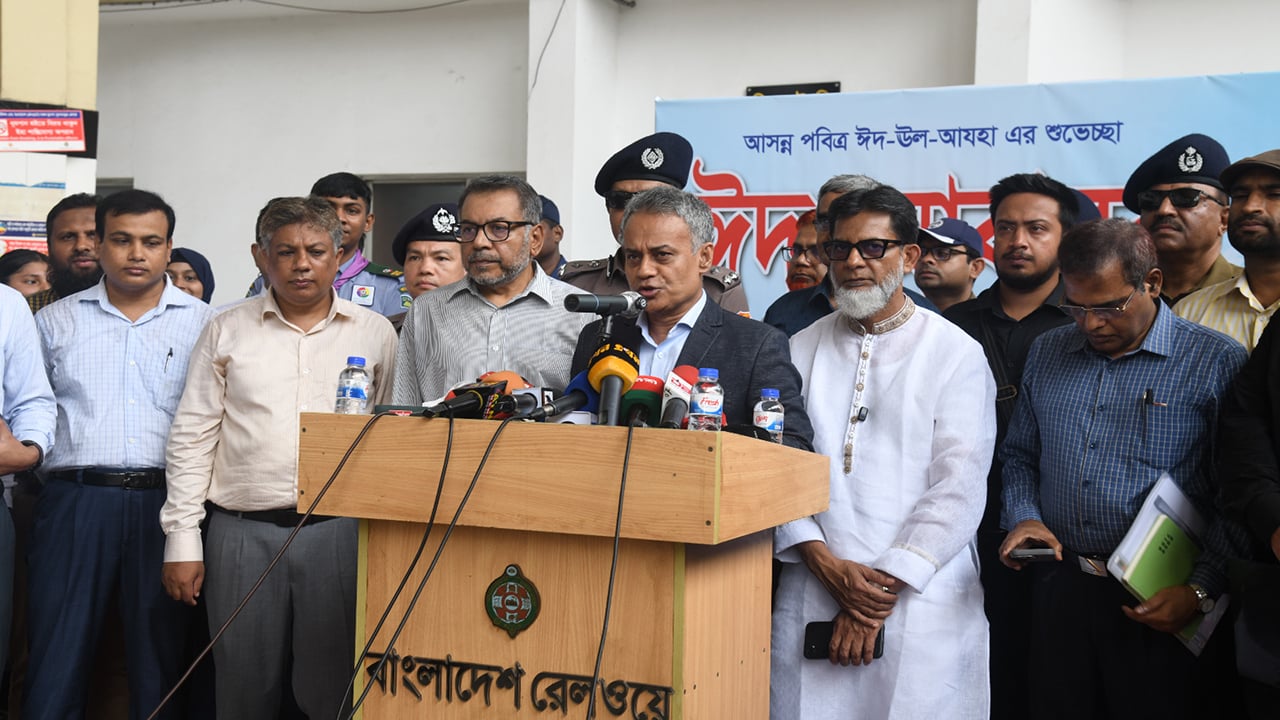 ঈদযাত্রার সময় রেলে শিডিউল বিপর্যয়ের শঙ্কা নেই