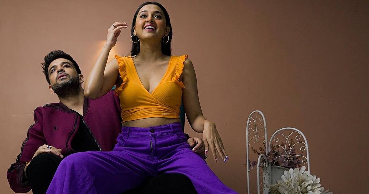 বলিউড তারকা জুটির বাগদান বিষয়ে জনপ্রিয়তা