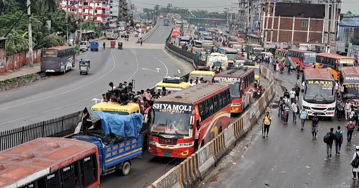 গাজীপুরে দুই মহাসড়কে যানজটের সৃষ্টি