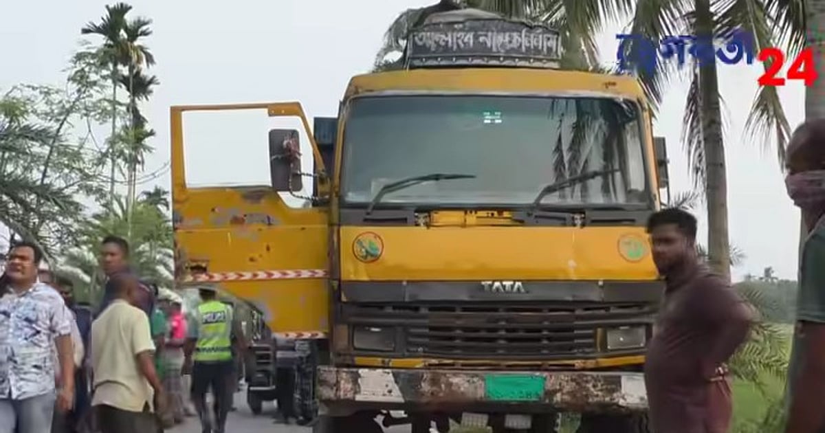 মাগুরায় তেল লুটের জন্য চালককে হত্যা, মরদেহ ফেলে যায় ট্রাকে