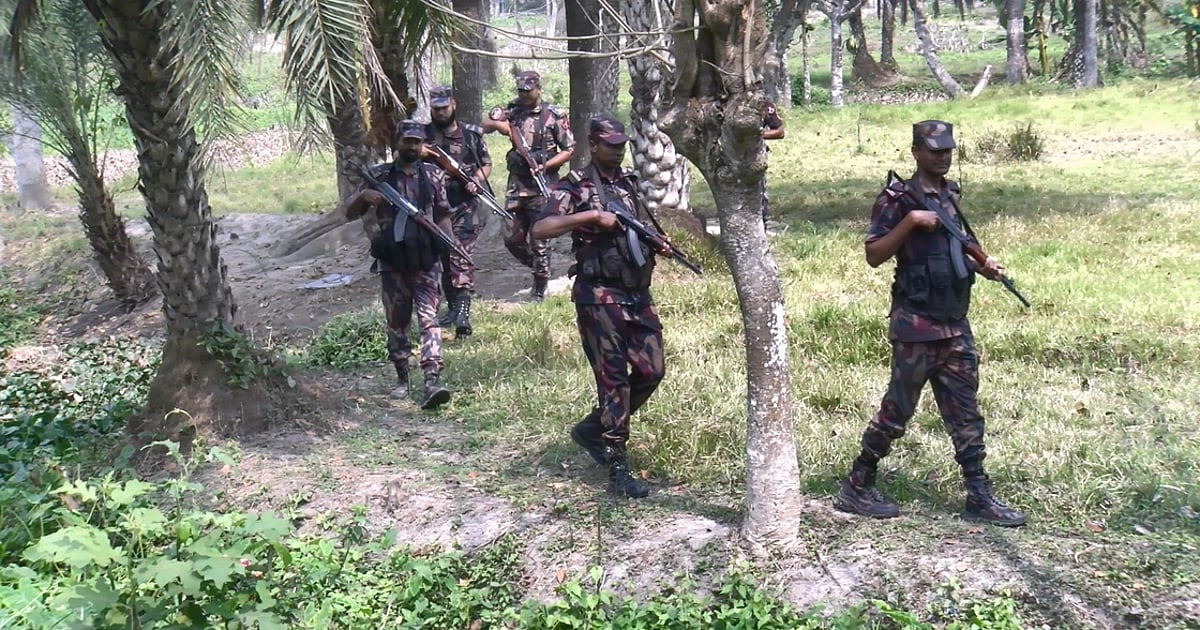 সাতক্ষীরা সীমান্তে বিজিবির সতর্ক অবস্থানে বিএসএফের পুশব্যাকের চেষ্টা