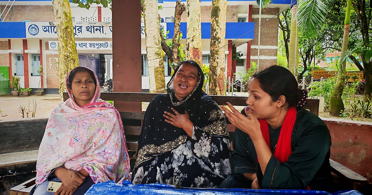জয়পুরহাটে প্রবাসী যুবককে ছুরিকাঘাতে হত্যা