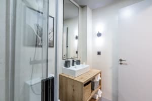 Gallery image 9