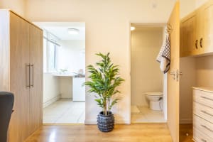 Gallery image 12