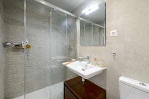 Gallery image 17