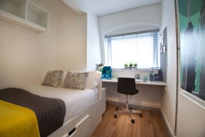 Gallery image 3