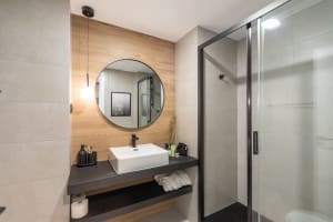 Gallery image 9
