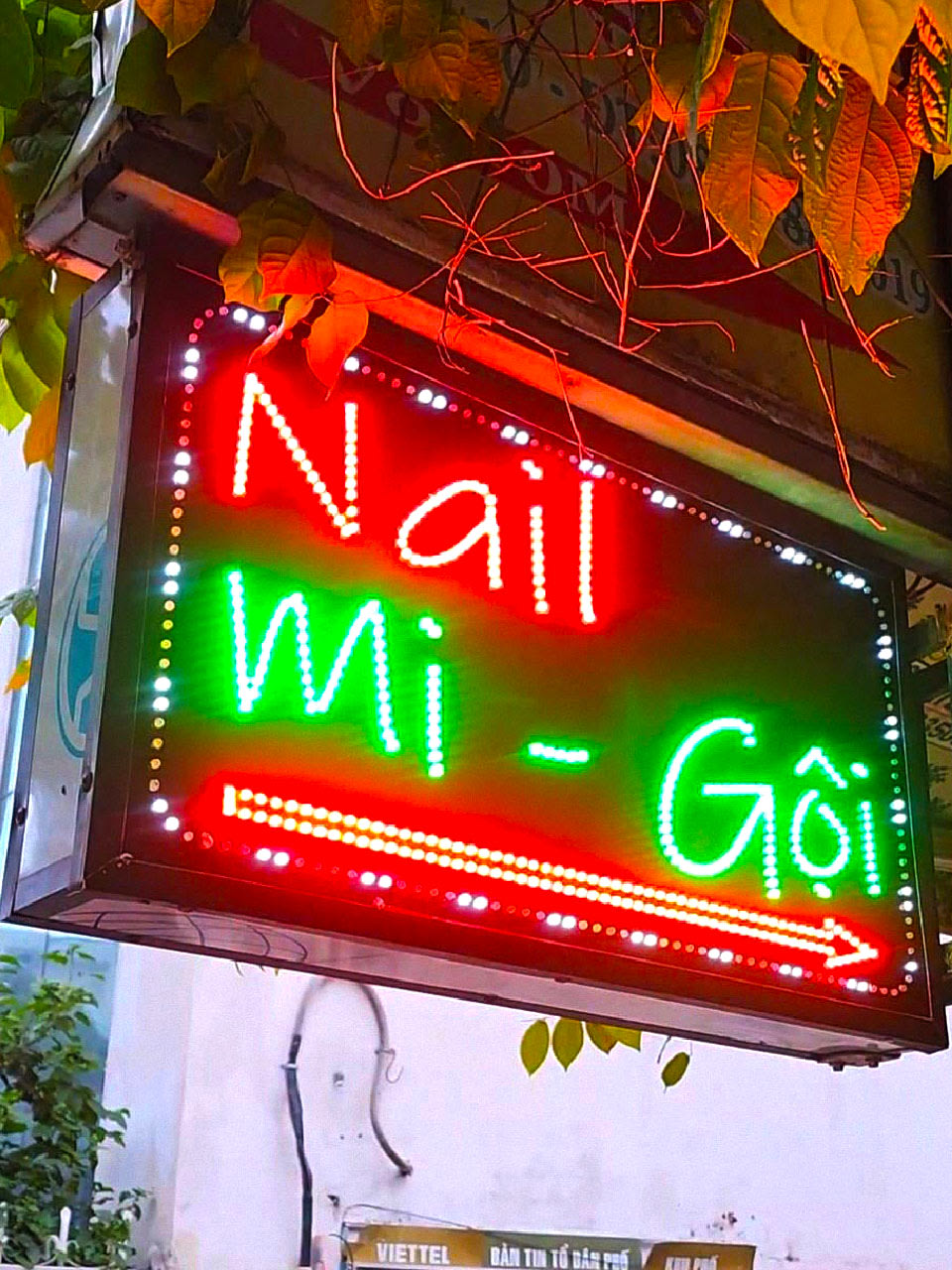 Biển vẫy hộp đèn LED nhấp nháy dùng cho shop bán lẻ