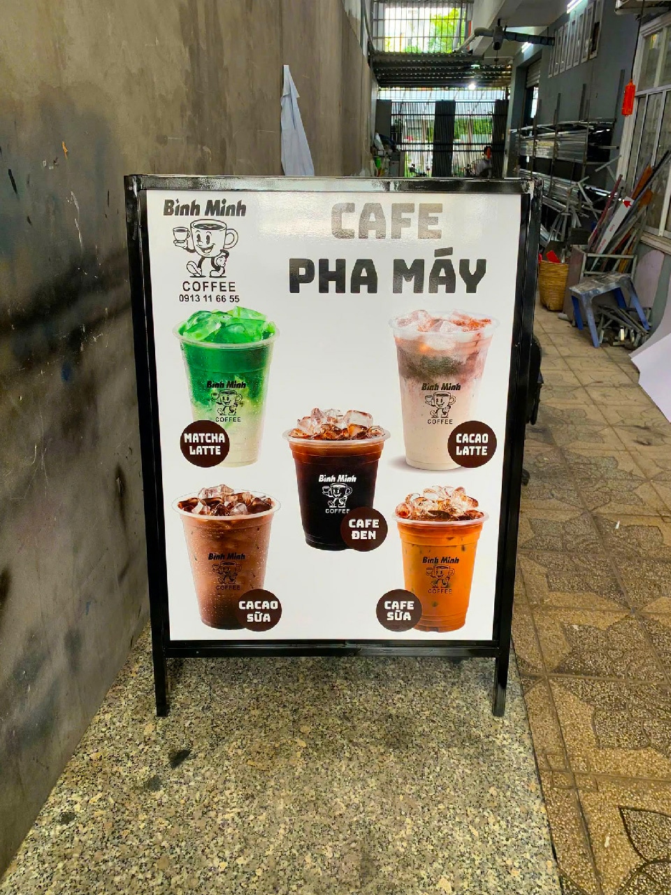 Standee chữ A 2 mặt quảng cáo khai trương