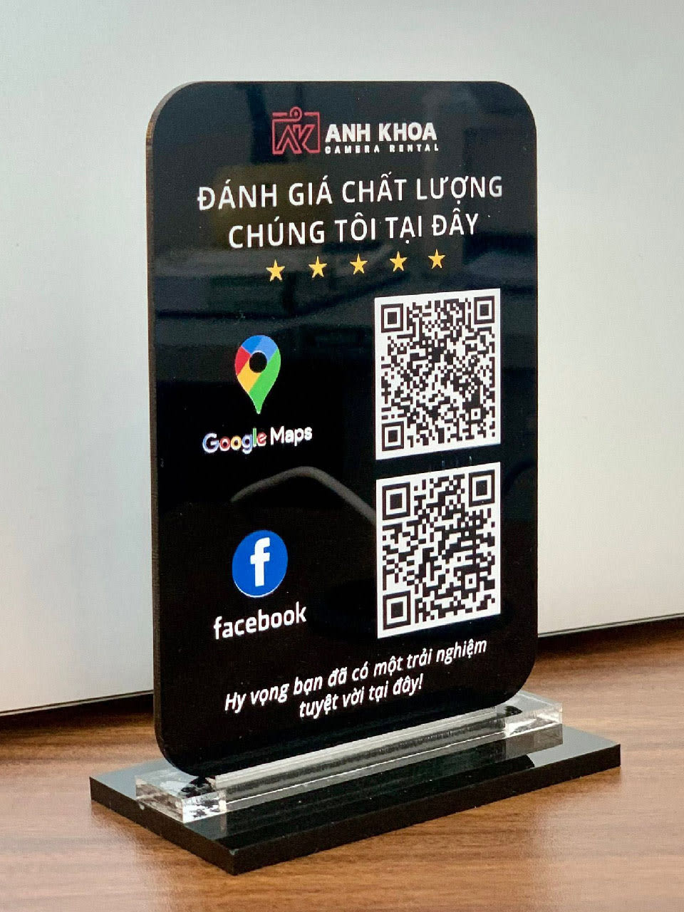 Mẫu standee mica QR Code A5 2 mặt đẹp