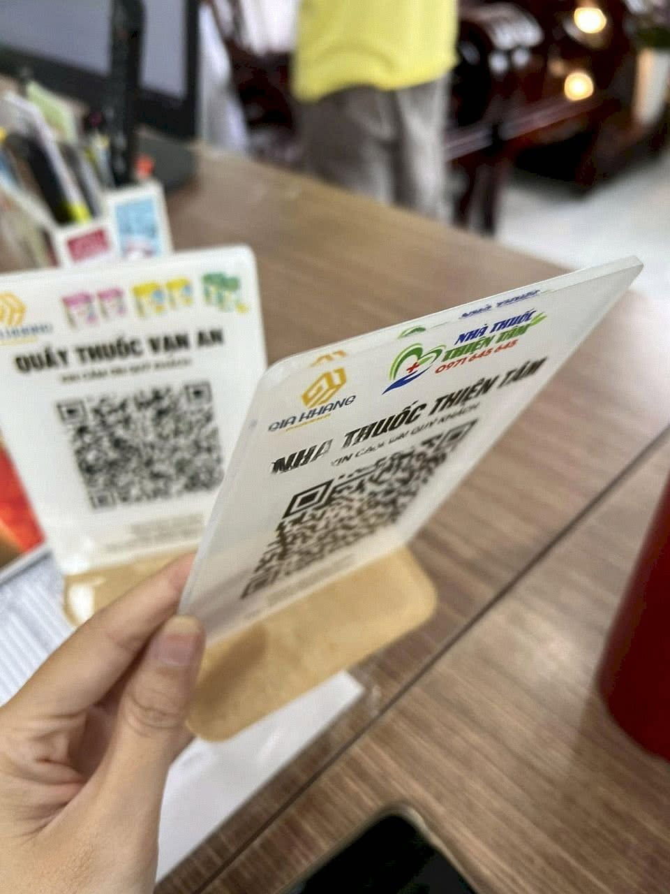 Standee QR Code để bàn cho nhà hàng và quán ăn