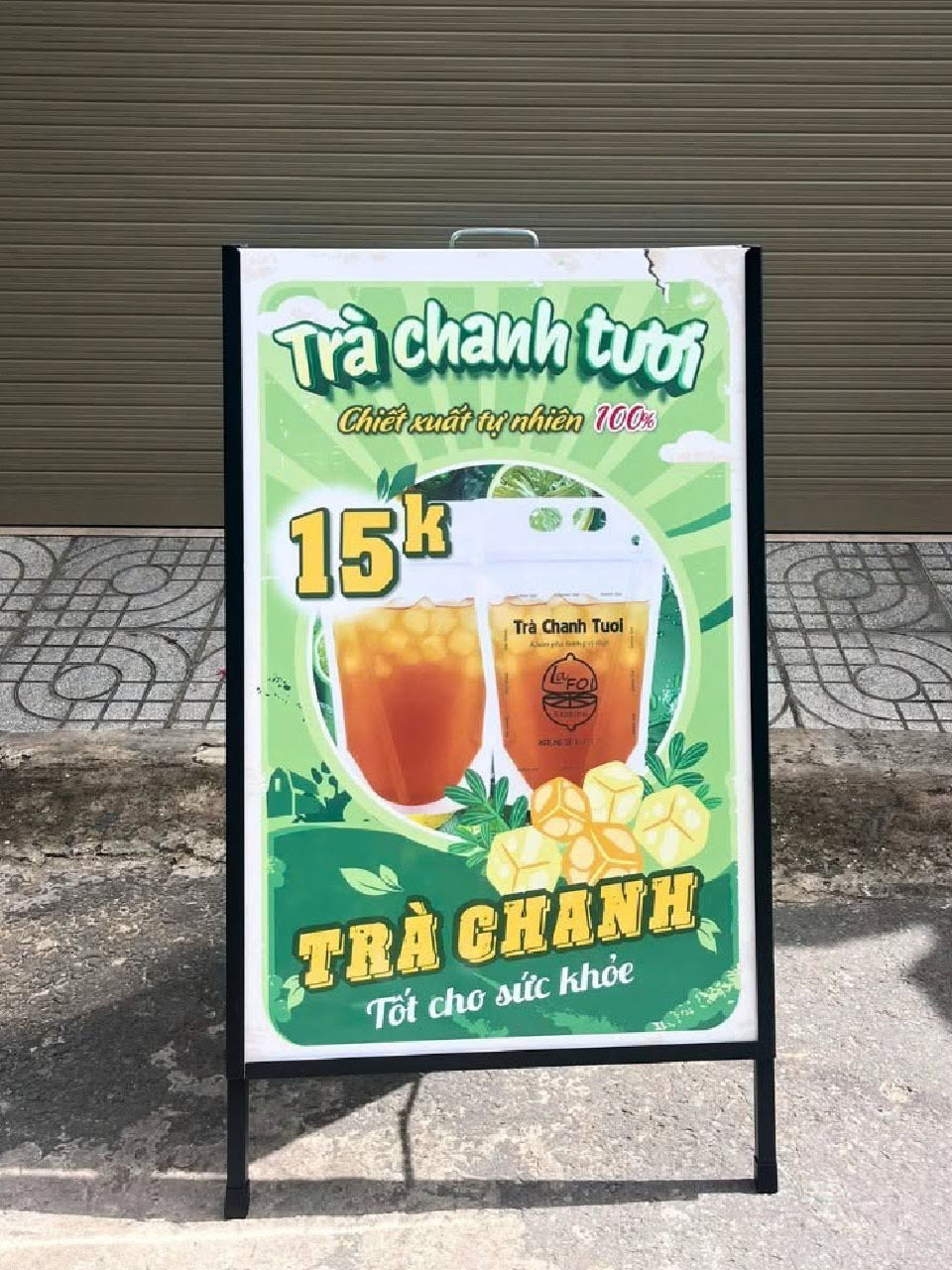 Standee chữ A Formex quảng bá thương hiệu