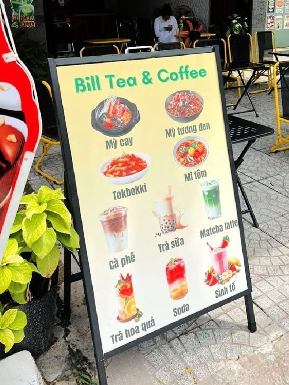 Standee chữ A Formex trưng bày tại sự kiện