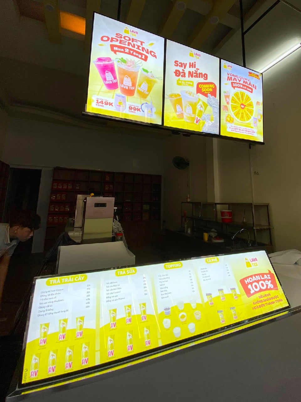 Bảng menu LED thả trần hiển thị thực đơn