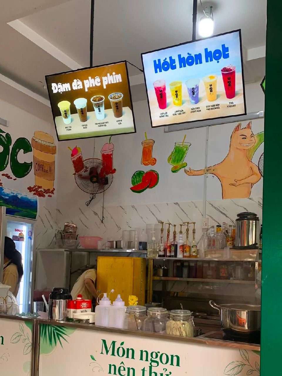 Bảng menu LED A2 chiếu sáng nội dung rõ nét