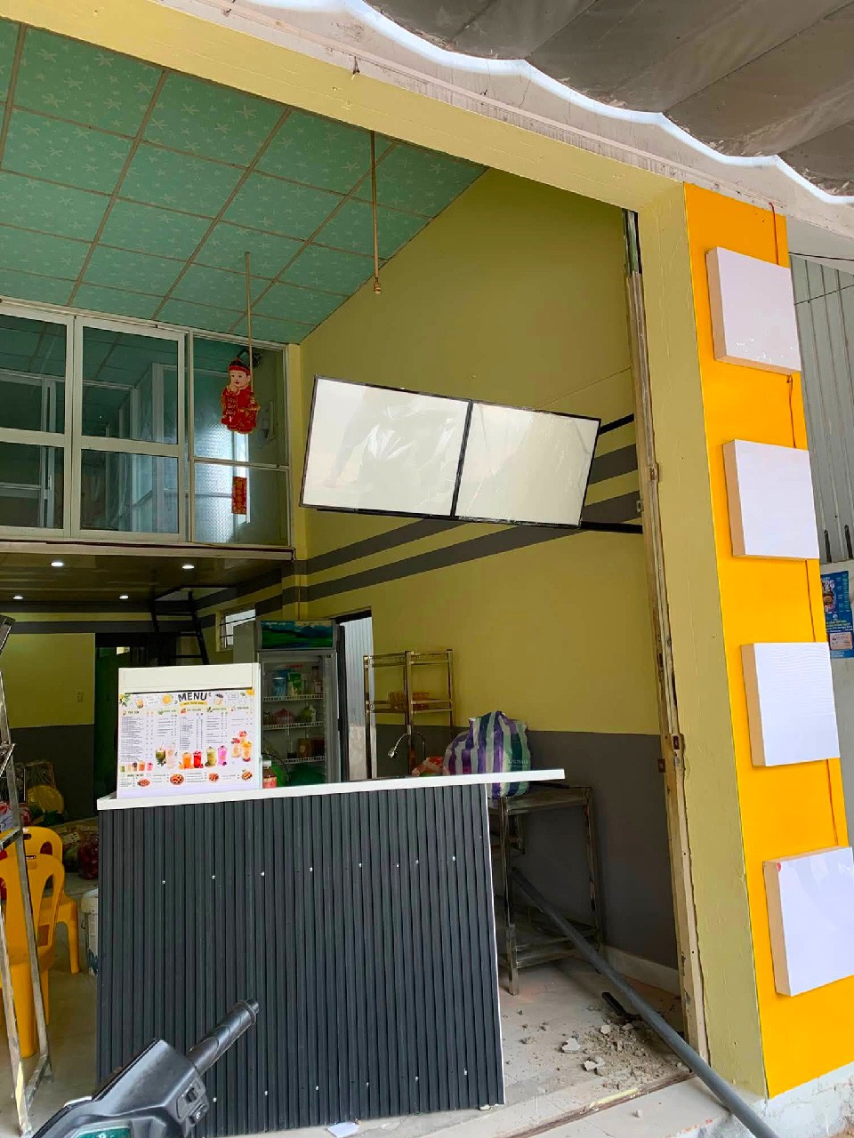 Biển menu LED thả trần A2 cho khu vực order