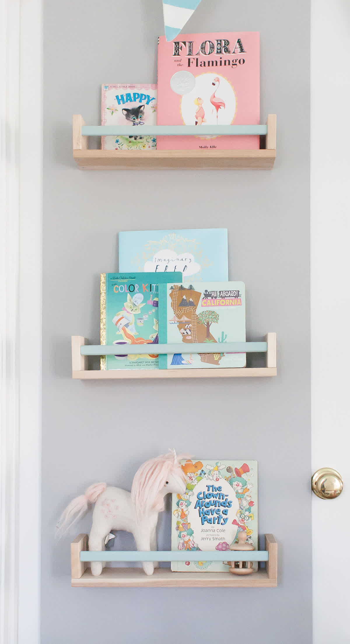 Wandplank kinderkamer | De 20 leukste plankjes de muur