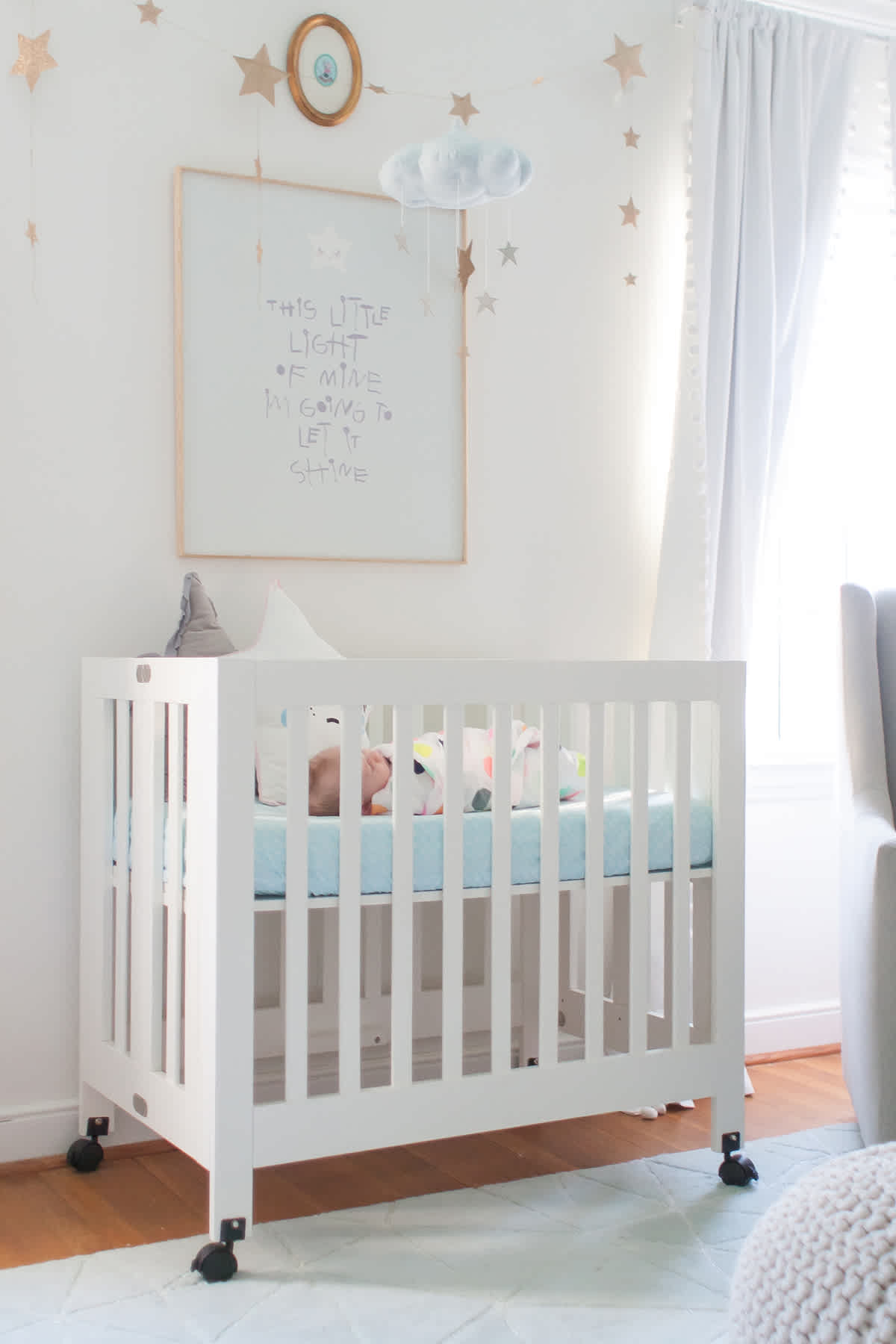 mint green baby room ideas