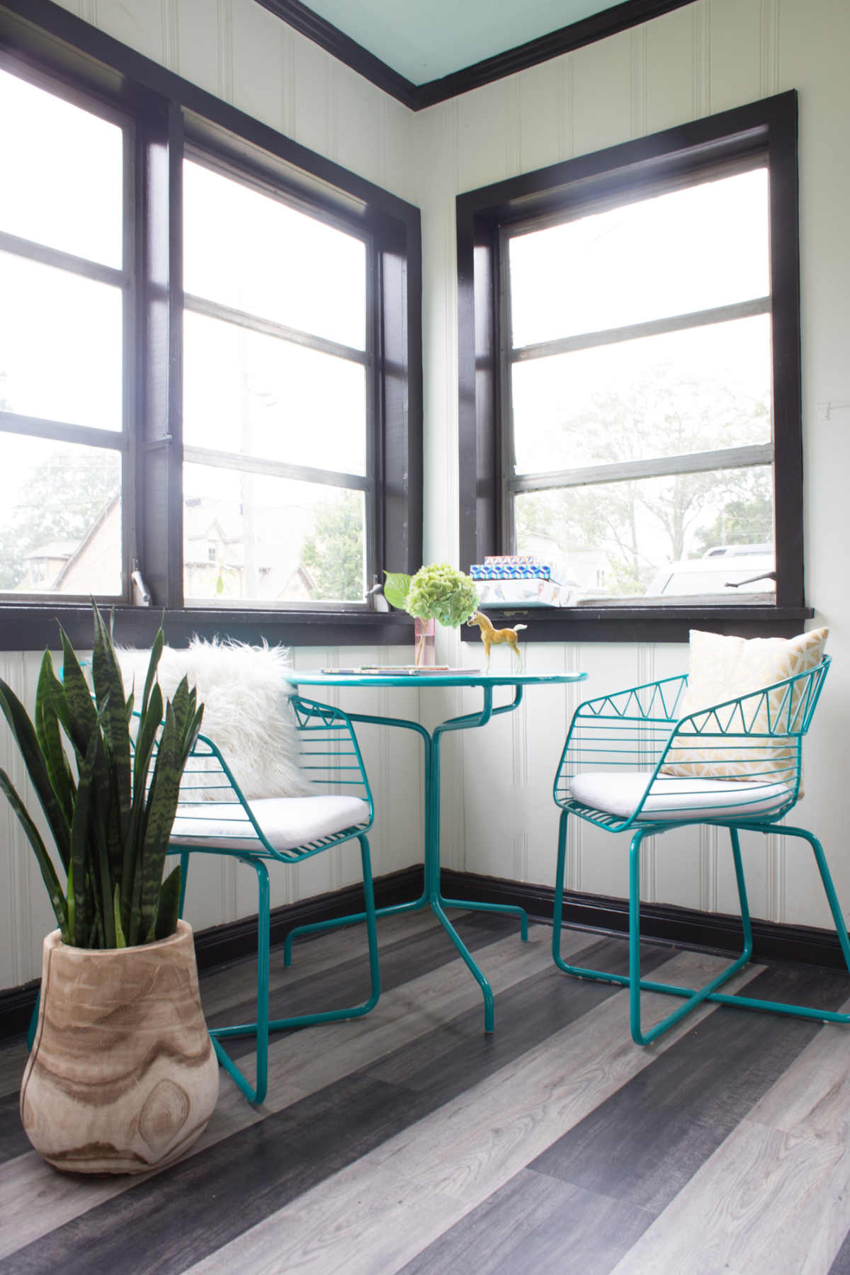 beautiful laundromat floordesign