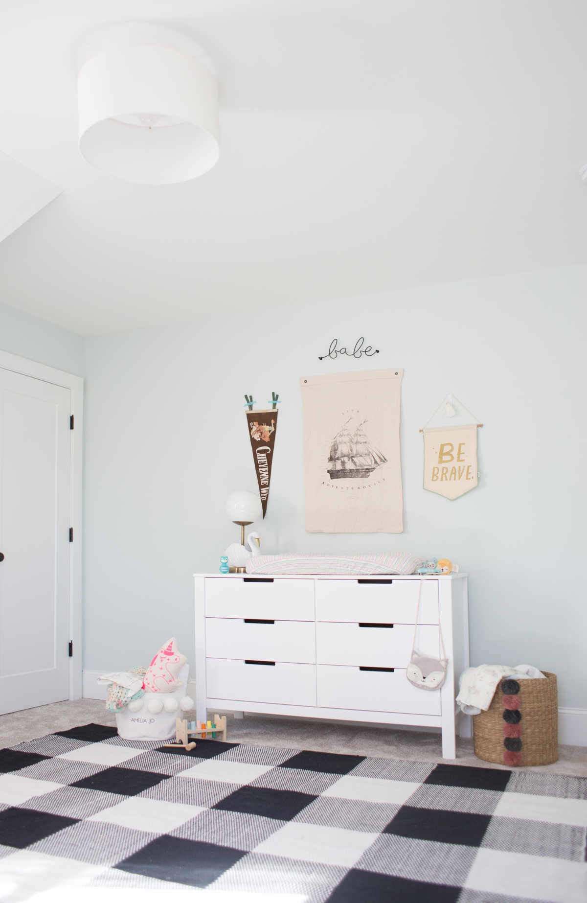 neutral nursery ideas on a budget