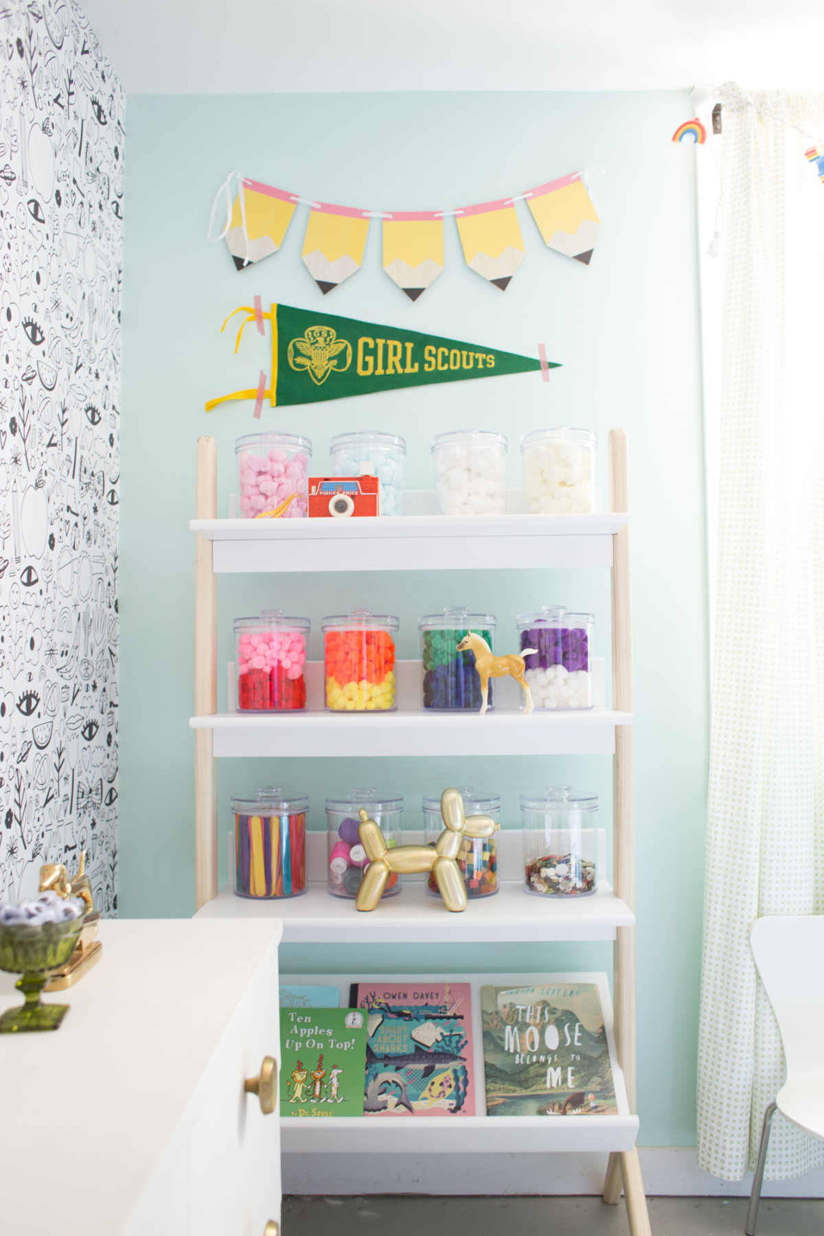 Craft Room Ideas For Kids - Lay Baby Lay